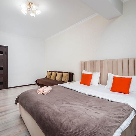 Appartments " Zhetysu-4" الماتي المظهر الخارجي الصورة